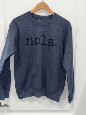 Nola Classic Crewneck Sweatshirt - Navy woman’s size small